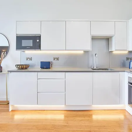 Apartment Host&stay - Saltwater *