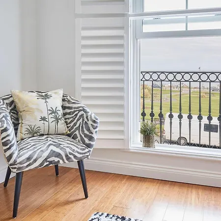 Apartment Host&stay - Saltwater